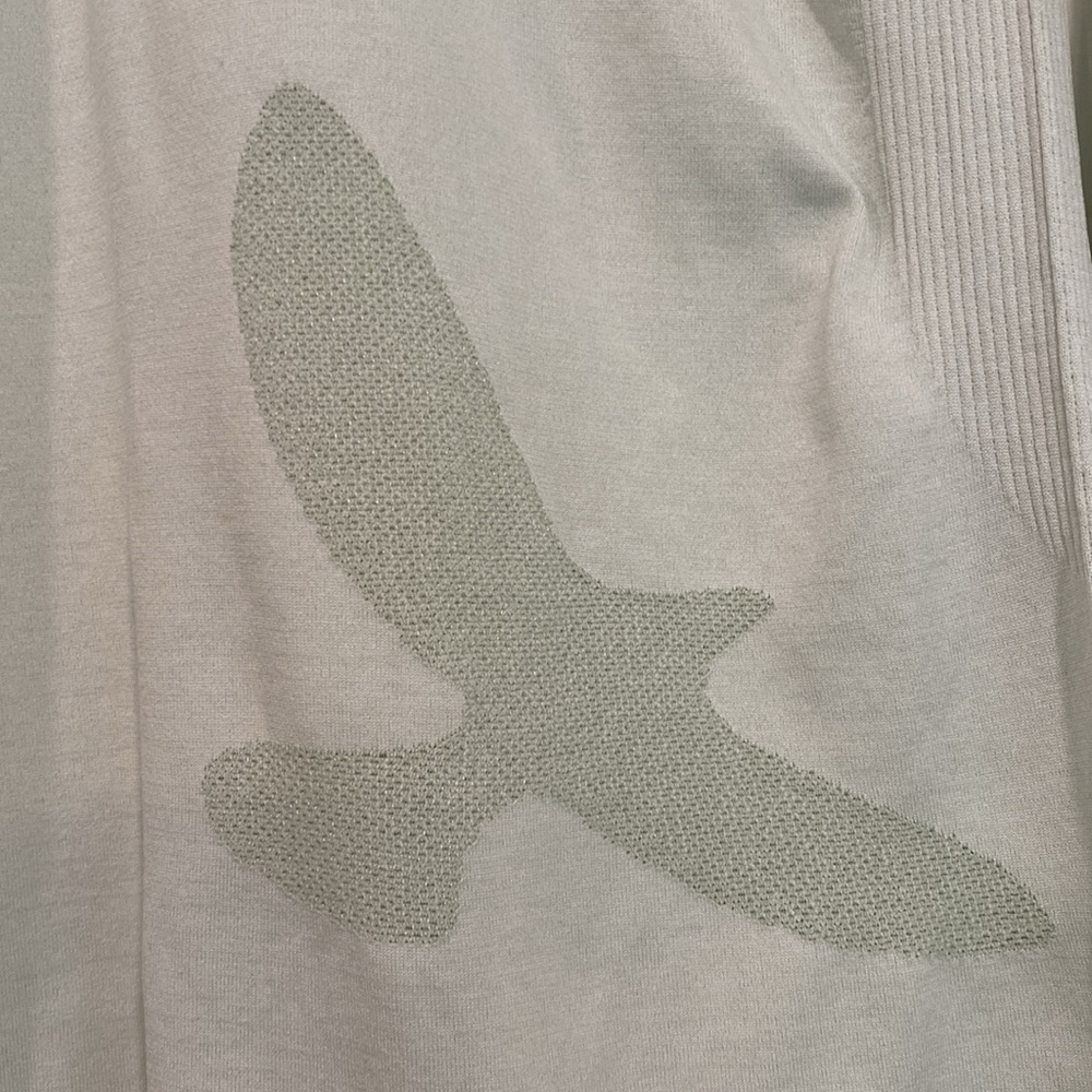 Oiselle Flyte Seamless Long Sleeve Top Thumbholes Medium Mint Running Wicking - Picture 6 of 8